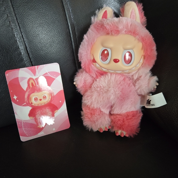 Labubu Big Into Energy Love Pink color plush toy keychain